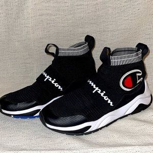 Champion Shoes 6Y (Also fits 6.5 Women)